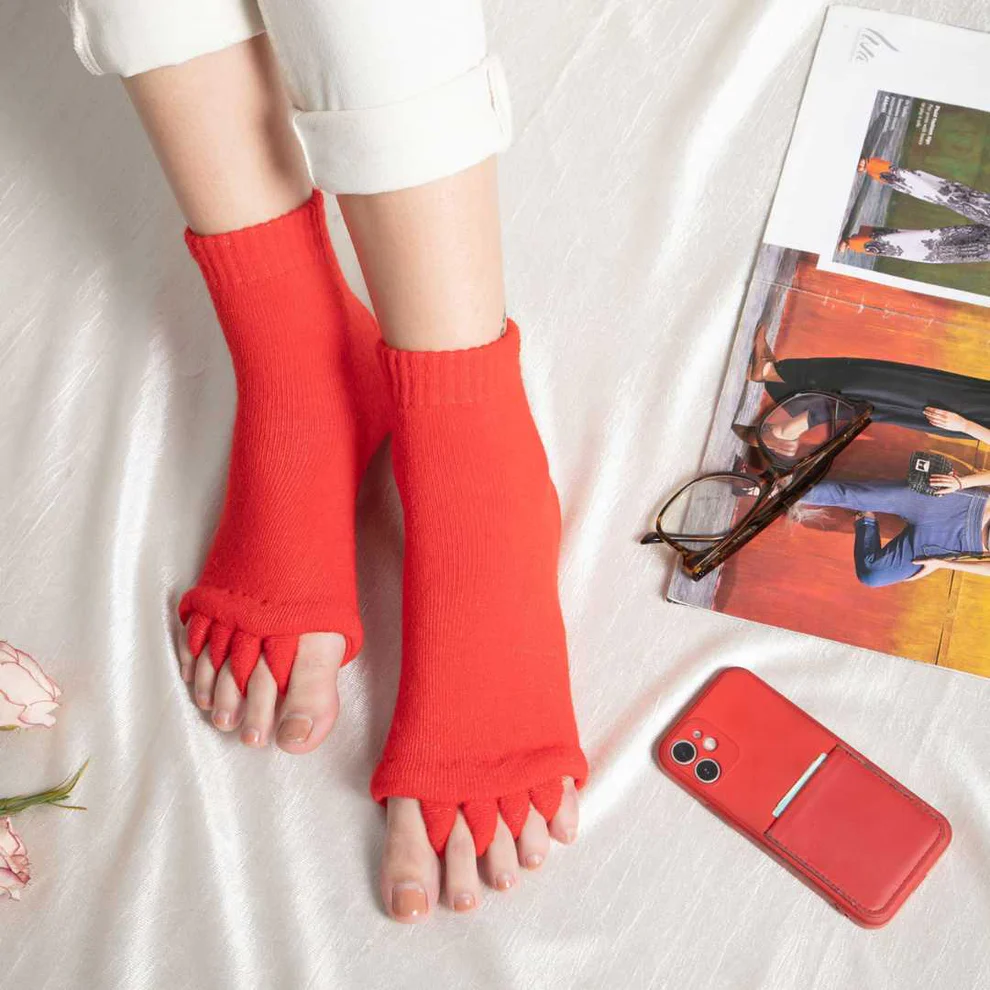 Red Foot Alignment Socks